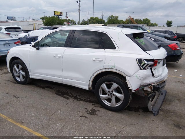 45167387 :رقم المزاد ، WA1AUCF37M1066633 vin ، 2021 Audi Q3 Premium 40 Tfsi Quattro Tiptronic مزاد بيع