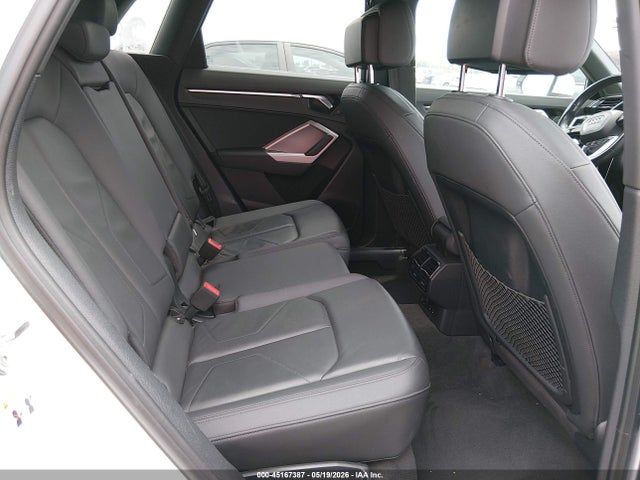 45167387 :رقم المزاد ، WA1AUCF37M1066633 vin ، 2021 Audi Q3 Premium 40 Tfsi Quattro Tiptronic مزاد بيع