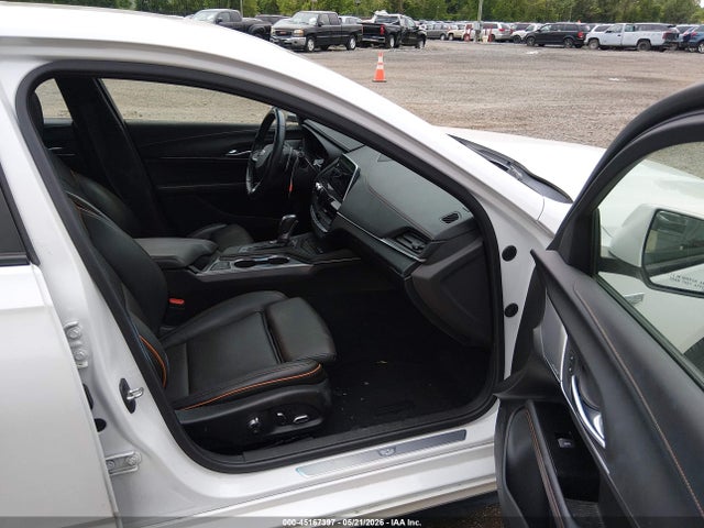 45167397 :رقم المزاد ، 1G6DG5RK8M0118398 vin ، 2021 Cadillac Ct4 Sport مزاد بيع
