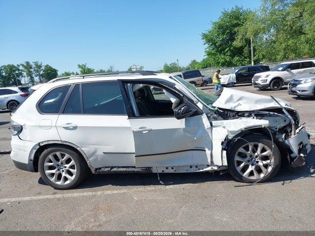 2011 Bmw X5 მანქანა იყიდება აუქციონზე, vin: 5UXZV4C53BL406457, აუქციონის ნომერი: 45167419