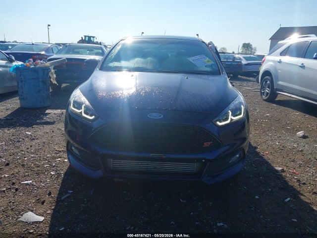 45167421 :رقم المزاد ، 1FADP3L99GL279357 vin ، 2016 Ford Focus St مزاد بيع