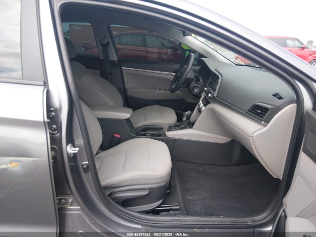Продажа на аукционе авто 2019 Hyundai Elantra Se, vin: 5NPD74LF5KH497069, номер лота: 45167463