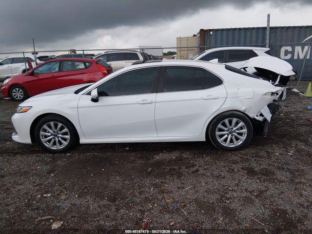 Продаж на аукціоні авто 2020 Toyota Camry Le, vin: 4T1L11AKXLU913924, номер лоту: 45167470