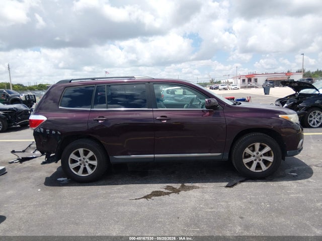 2011 Toyota Highlander Base V6 მანქანა იყიდება აუქციონზე, vin: 5TDBK3EH3BS050166, აუქციონის ნომერი: 45167530