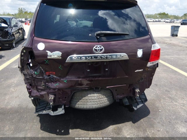 2011 Toyota Highlander Base V6 მანქანა იყიდება აუქციონზე, vin: 5TDBK3EH3BS050166, აუქციონის ნომერი: 45167530