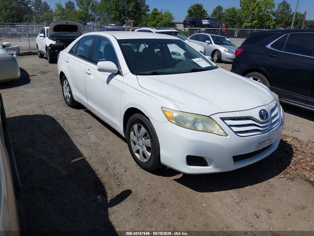 45167546 :رقم المزاد ، 4T1BF3EK1AU574888 vin ، 2010 Toyota Camry Le مزاد بيع