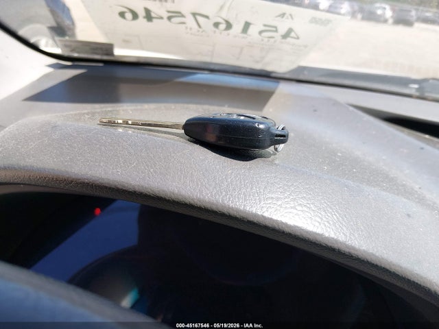 45167546 :رقم المزاد ، 4T1BF3EK1AU574888 vin ، 2010 Toyota Camry Le مزاد بيع
