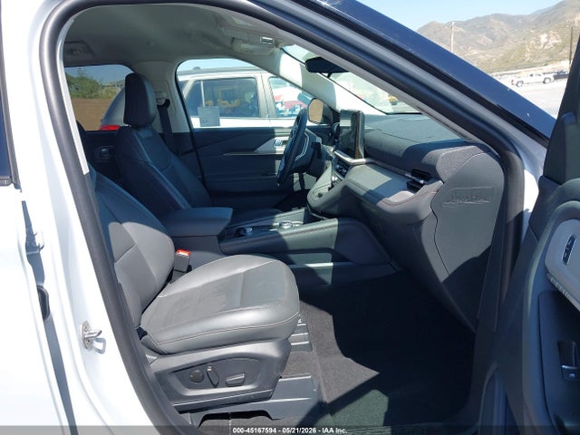 Ford Explorer Active 2025 1FMUK7DH1SGC52494 Image 5