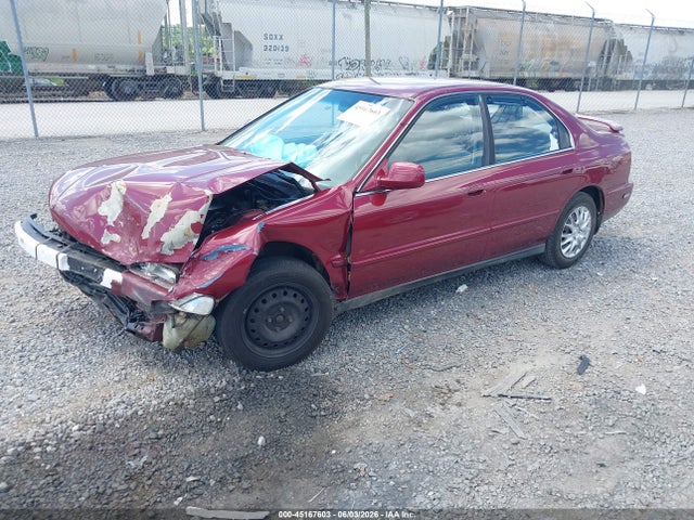 Auction sale of the 1996 Honda Accord Lx/ex, vin: 1HGCD5535TA287899, lot number: 45167603