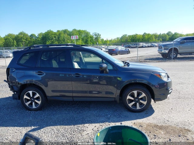 45167633 :رقم المزاد ، JF2SJAGC7HH469046 vin ، 2017 Subaru Forester 2.5i Premium مزاد بيع