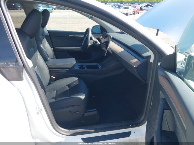 Tesla Model Y Rwd 2023 7SAYGDED1PF915696 Image 5