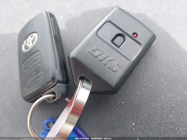 Toyota Prius Two 2015 JTDKN3DU0F1936938 Image 11