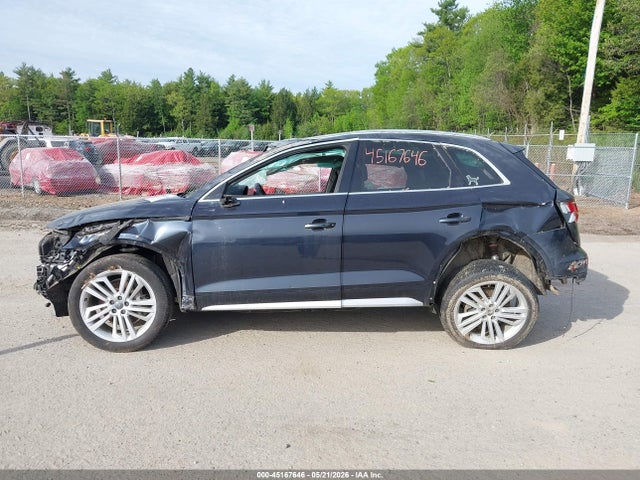 2018 Audi Q5 2.0t Premium/2.0t Tech Premium მანქანა იყიდება აუქციონზე, vin: WA1BNAFYXJ2210666, აუქციონის ნომერი: 45167646