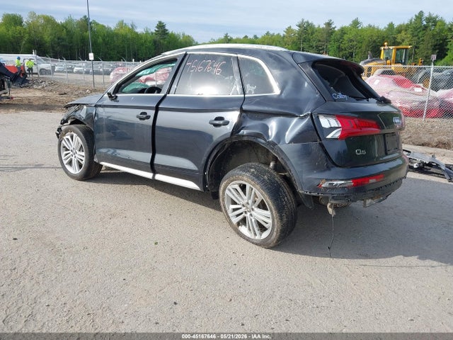 2018 Audi Q5 2.0t Premium/2.0t Tech Premium მანქანა იყიდება აუქციონზე, vin: WA1BNAFYXJ2210666, აუქციონის ნომერი: 45167646