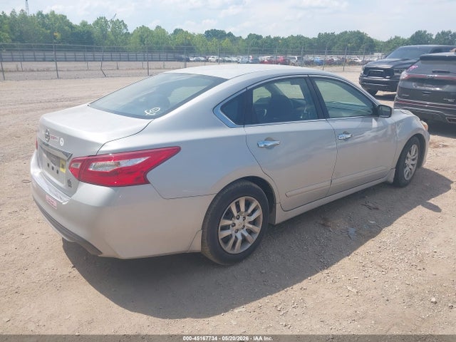 Продаж на аукціоні авто 2017 Nissan Altima 2.5 S, vin: 1N4AL3AP5HN321674, номер лоту: 45167734
