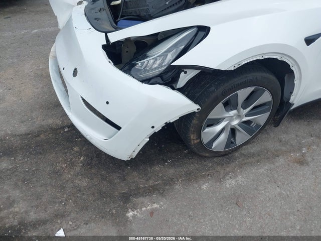 45167738 :رقم المزاد ، 7SAYGDEE0NF316052 vin ، 2022 Tesla Model Y Long Range Dual Motor All-wheel Drive مزاد بيع