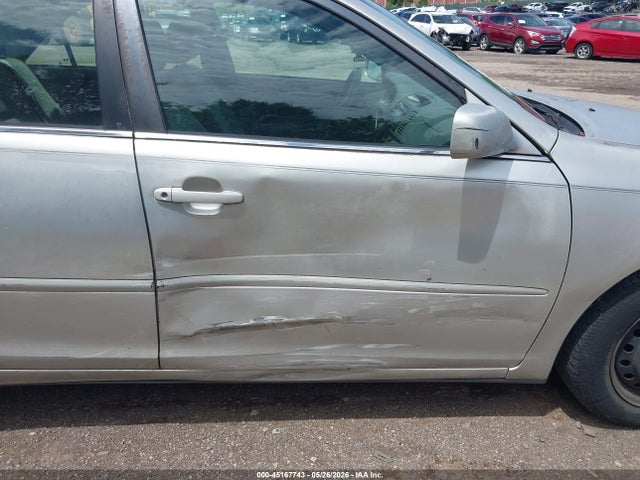 45167743 :رقم المزاد ، 4T1BE32K33U664294 vin ، 2003 Toyota Camry Le مزاد بيع