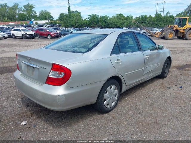 45167743 :رقم المزاد ، 4T1BE32K33U664294 vin ، 2003 Toyota Camry Le مزاد بيع
