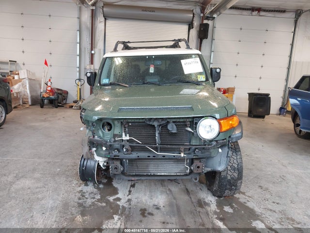 45167758 :رقم المزاد ، JTEBU4BF8EK205367 vin ، 2014 Toyota Fj Cruiser مزاد بيع