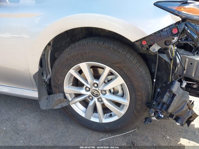 Toyota CAMRY LE 2025 4T1DBADK0SU523751 Image 18