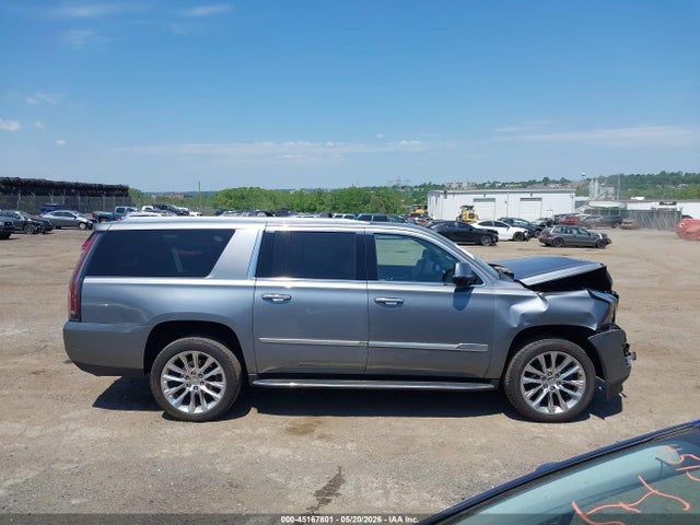 Продажа на аукционе авто 2019 Cadillac Escalade Esv Luxury, vin: 1GYS4HKJ7KR203140, номер лота: 45167801