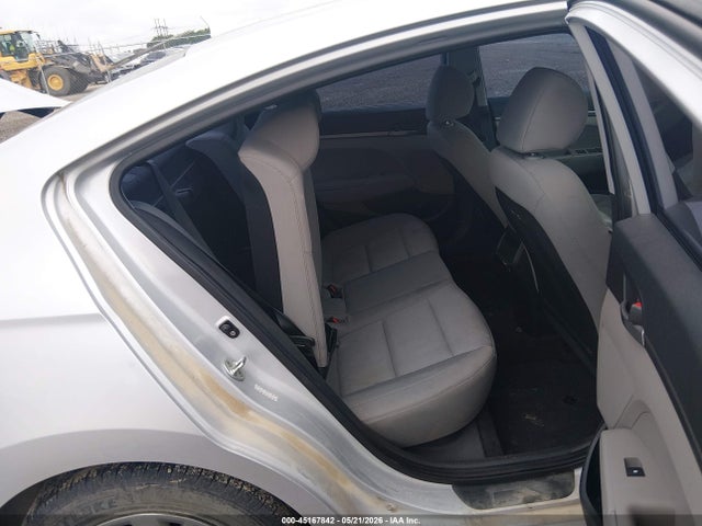 Продажа на аукционе авто 2017 Hyundai Elantra Se, vin: KMHD74LF7HU424876, номер лота: 45167842
