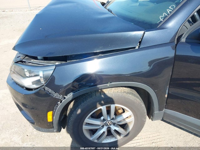 Продажа на аукционе авто 2013 Volkswagen Tiguan S, vin: WVGBV7AX5DW538223, номер лота: 45167857