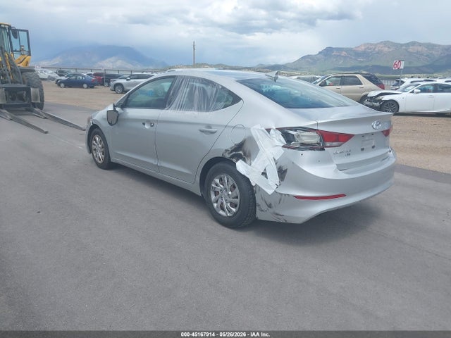 Hyundai ELANTRA SE 2017 5NPD74LF3HH085838 Image 3