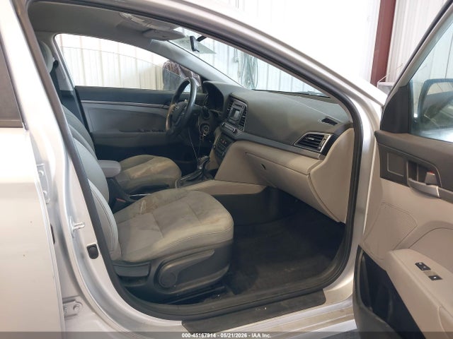 Hyundai ELANTRA SE 2017 5NPD74LF3HH085838 Image 5