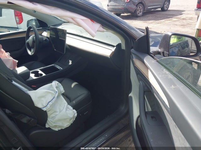 Продаж на аукціоні авто 2025 Tesla Model Y Long Range Dual Motor Rear-wheel Drive, vin: 7SAYGDEDXSA369535, номер лоту: 45167957