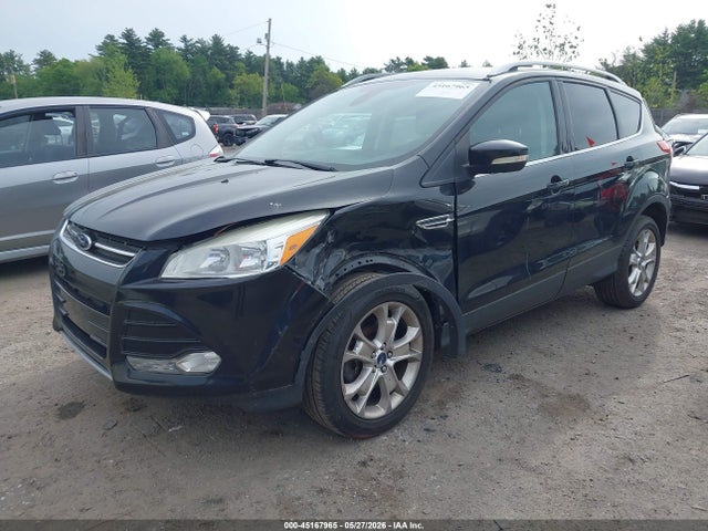 1FMCU9J90EUD12804 Ford Escape Titanium