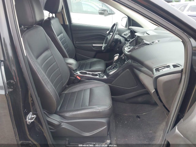 1FMCU9J90EUD12804 Ford Escape Titanium