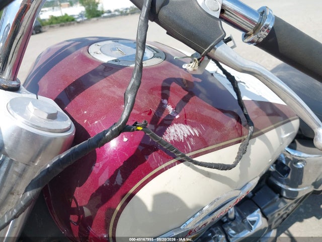 45167995 :رقم المزاد ، JS1VS53A9W2103331 vin ، 1998 Suzuki Vz800 مزاد بيع