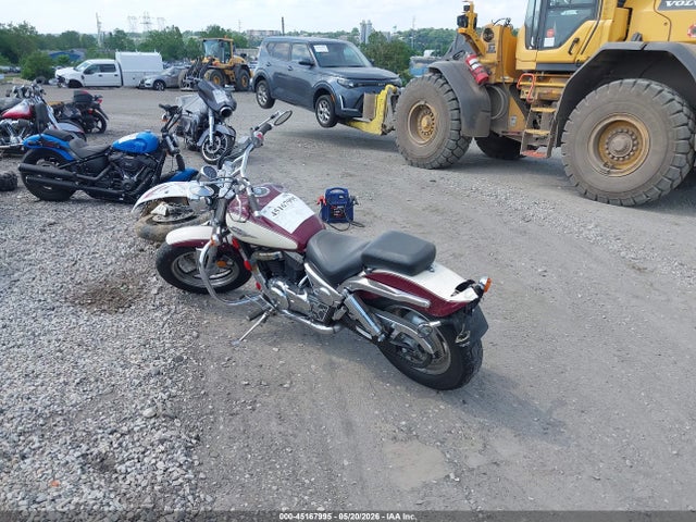 45167995 :رقم المزاد ، JS1VS53A9W2103331 vin ، 1998 Suzuki Vz800 مزاد بيع