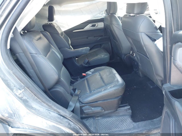 1FMUK8DH2SGA32819 Ford Explorer Active
