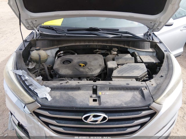 Hyundai TUCSON SE 2016 KM8J33A4XGU090223 Image 10