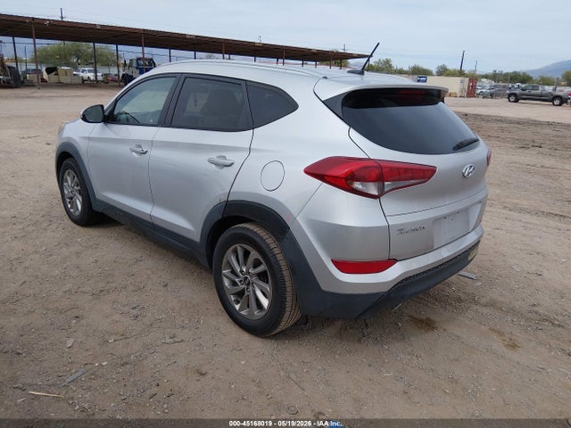Hyundai TUCSON SE 2016 KM8J33A4XGU090223 Image 3