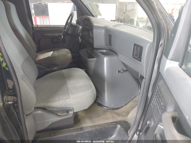 45168020 :رقم المزاد ، 1FBJS31H5THB22688 vin ، 1996 Ford Econoline E350 Super Duty مزاد بيع