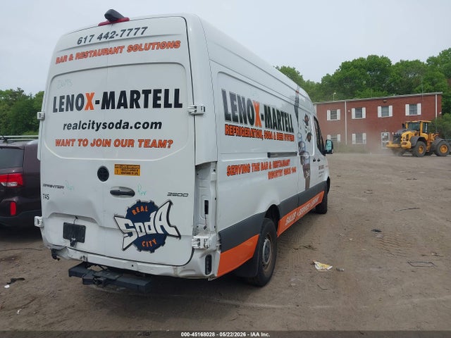 45168028 :رقم المزاد ، W1Y4ECHY3NT105745 vin ، 2022 Mercedes-benz Sprinter 2500 High Roof V6 مزاد بيع