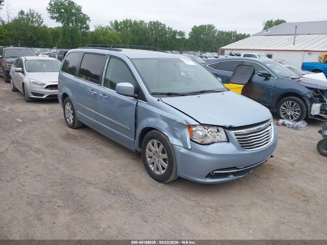 2013 Chrysler Town & Country Touring მანქანა იყიდება აუქციონზე, vin: 2C4RC1BG3DR669633, აუქციონის ნომერი: 45168030
