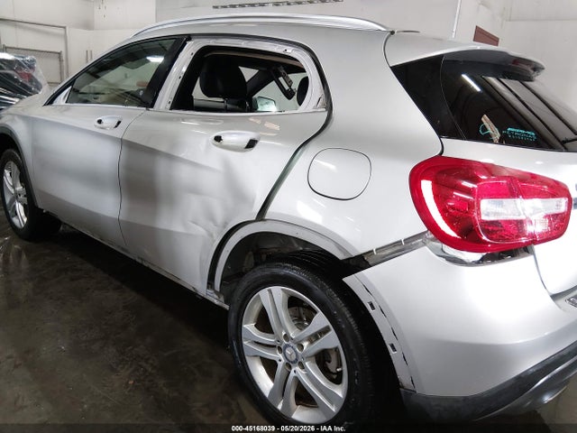 WDCTG4GB4HJ334068 Mercedes-Benz Gla 250 4matic
