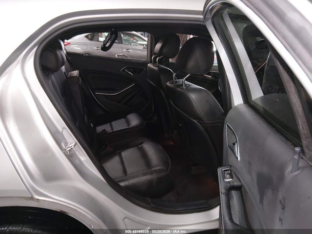 WDCTG4GB4HJ334068 Mercedes-Benz Gla 250 4matic
