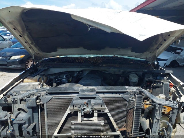 2003 Chevrolet Silverado 2500hd მანქანა იყიდება აუქციონზე, vin: 1GCHC29UX3E123047, აუქციონის ნომერი: 45168068
