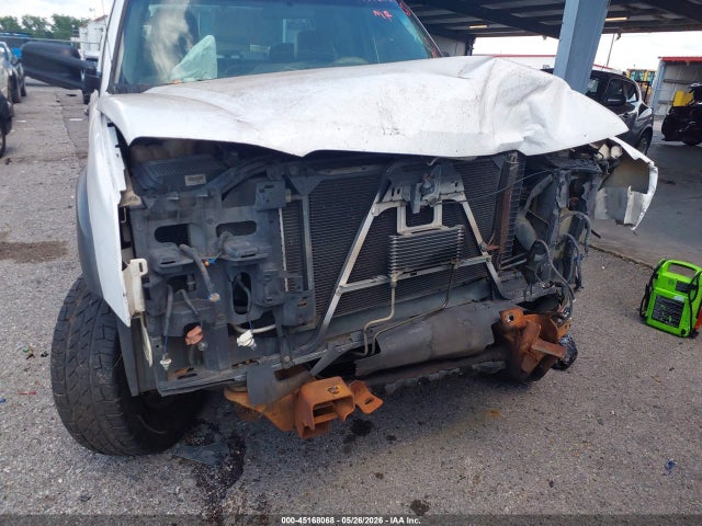 2003 Chevrolet Silverado 2500hd მანქანა იყიდება აუქციონზე, vin: 1GCHC29UX3E123047, აუქციონის ნომერი: 45168068