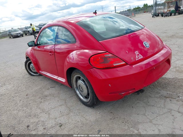 2013 Volkswagen Beetle 2.5l მანქანა იყიდება აუქციონზე, vin: 3VWJP7AT2DM609995, აუქციონის ნომერი: 45168131