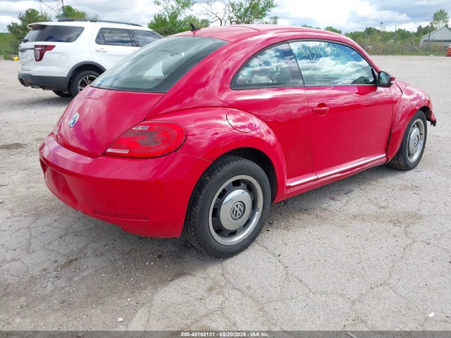 2013 Volkswagen Beetle 2.5l მანქანა იყიდება აუქციონზე, vin: 3VWJP7AT2DM609995, აუქციონის ნომერი: 45168131