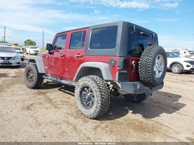 45168138 :رقم المزاد ، 1J4BA6H11BL584541 vin ، 2011 Jeep Wrangler Unlimited Rubicon مزاد بيع