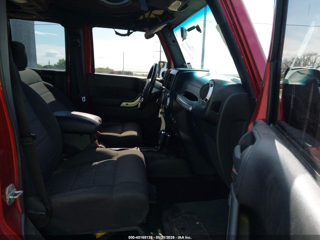 45168138 :رقم المزاد ، 1J4BA6H11BL584541 vin ، 2011 Jeep Wrangler Unlimited Rubicon مزاد بيع