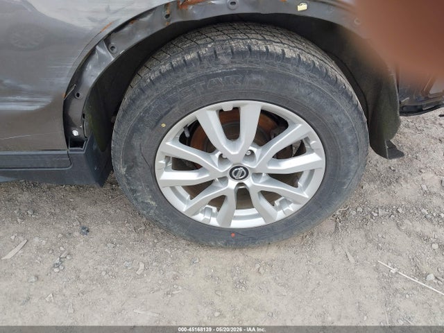 45168139 :رقم المزاد ، 5N1AT2MVXHC841360 vin ، 2017 Nissan Rogue Sv مزاد بيع