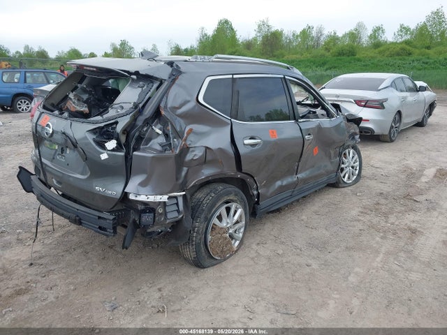 45168139 :رقم المزاد ، 5N1AT2MVXHC841360 vin ، 2017 Nissan Rogue Sv مزاد بيع
